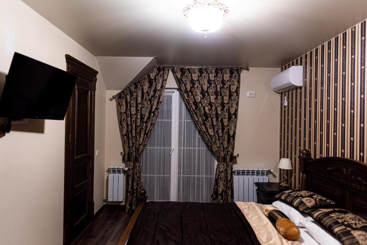 Edem Hotel Berezhany Luaran gambar