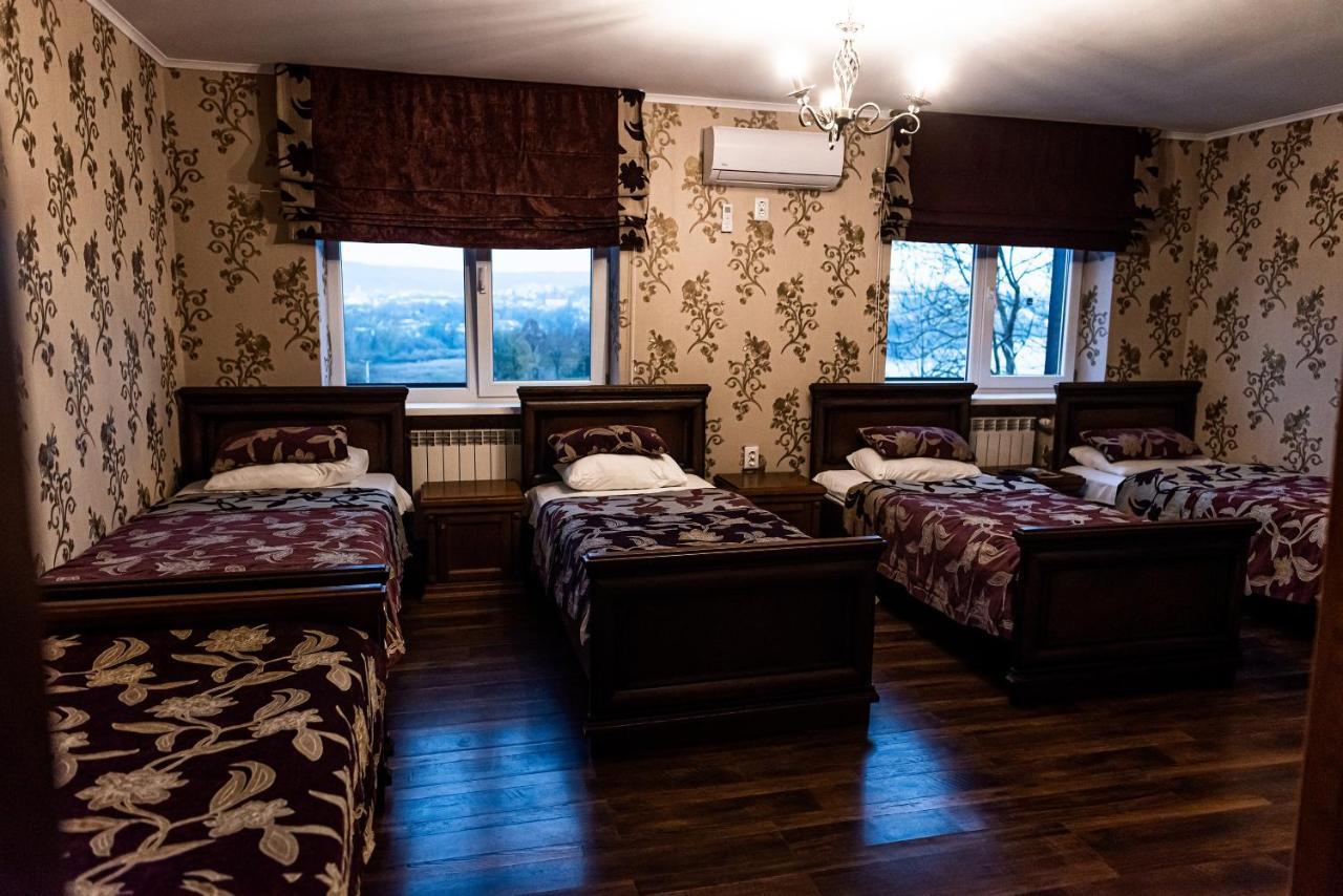 Edem Hotel Berezhany Luaran gambar